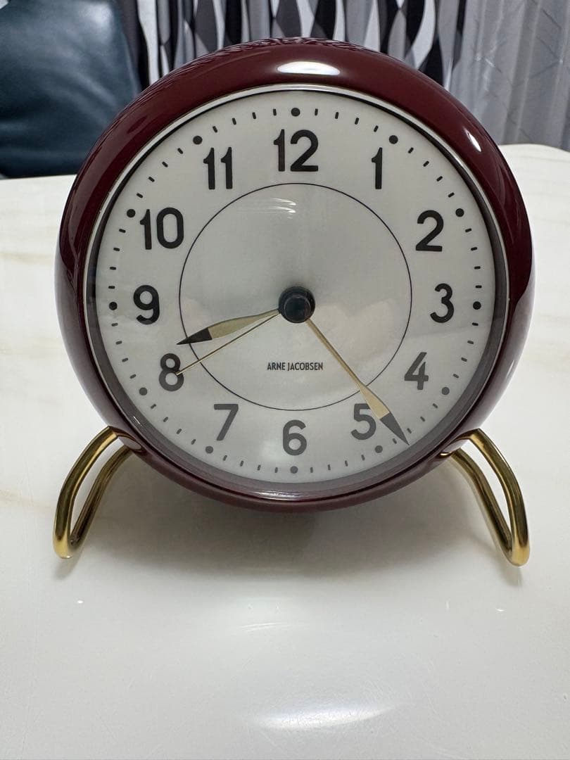 最終お値下げ　アルネ ヤコブセン ステーション テーブルクロック　バーガンディ ARNE JACOBSEN Table Clock Station BURGUNDY AJ43676 アルネ