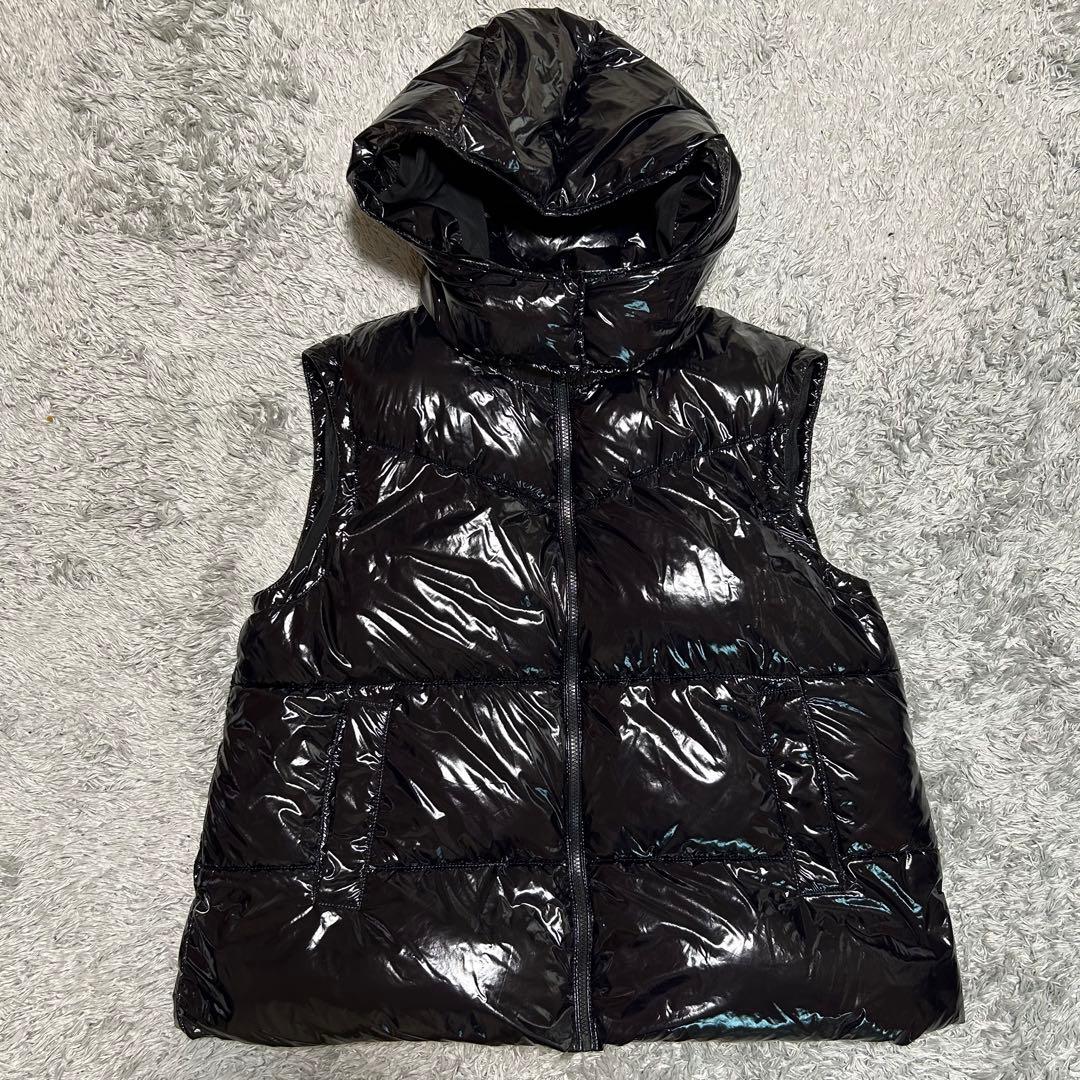ZARA ザラ ダウンベスト エナメル XL 黒 ブラック ダウン 超光沢素材