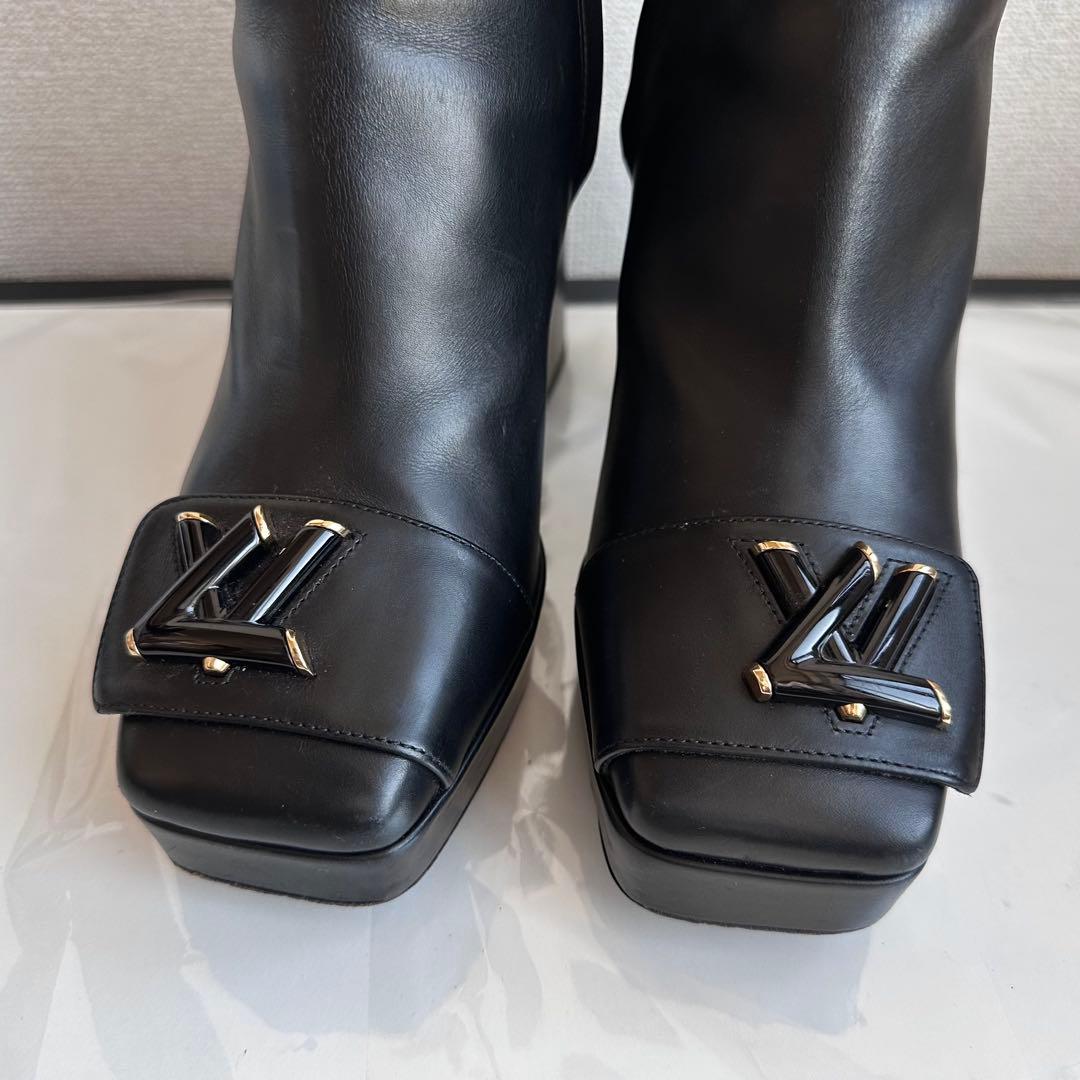 ルイヴィトン シェイクライン LV 厚底 アンクルショートブーツ