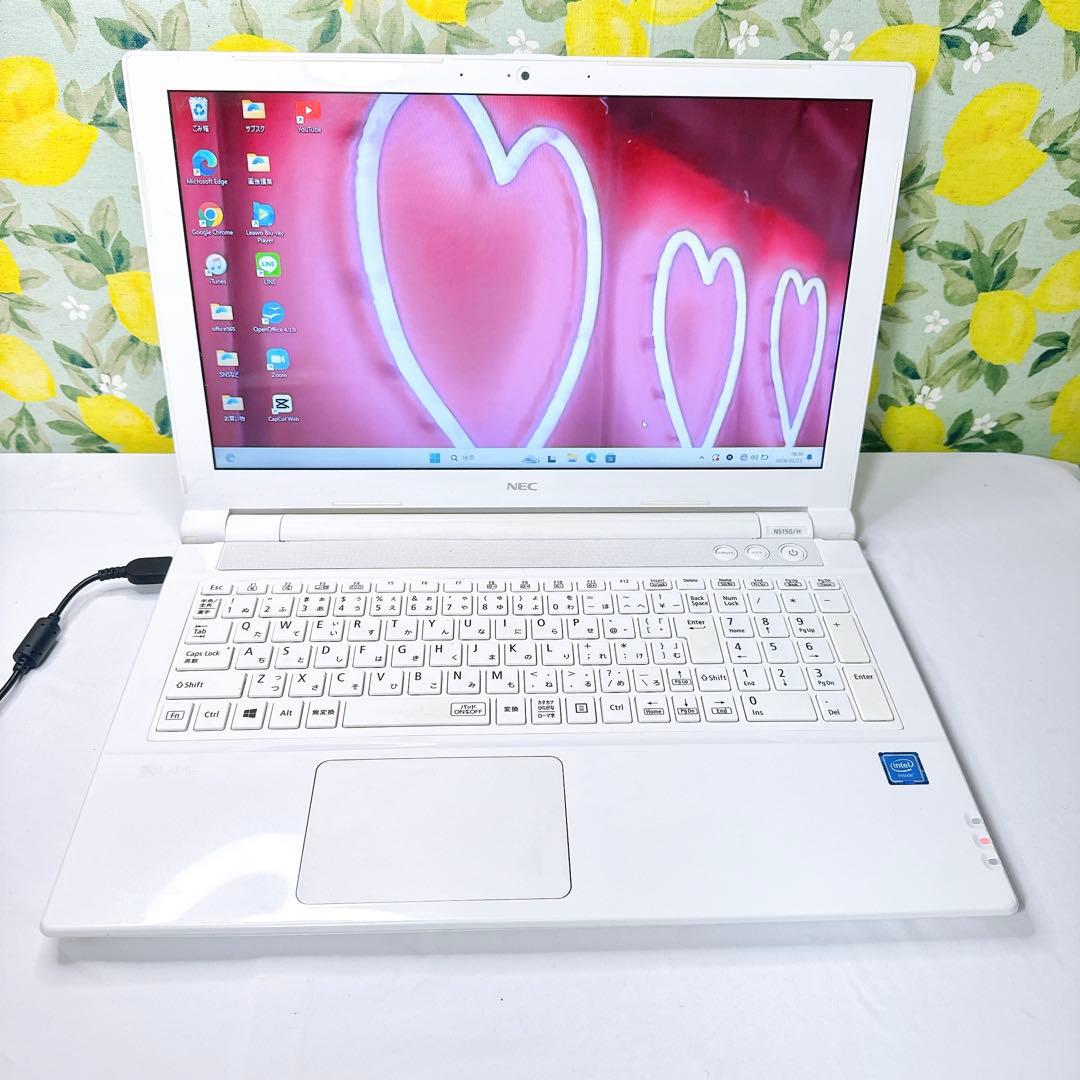 薄型ホワイトが可愛い❤️大人気カラー❤️Windows11❤️設定済み