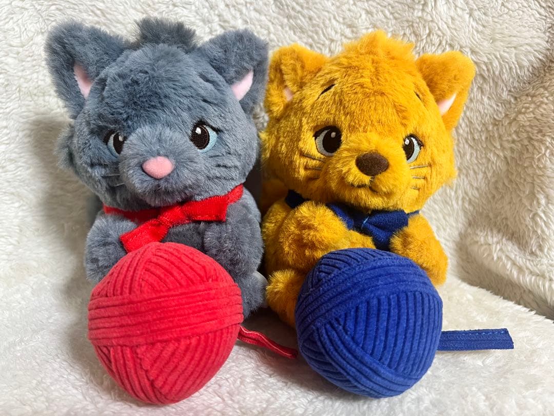 ベルリオーズ トゥルーズ ぬいぐるみキーホルダー キーチェーン 毛糸玉