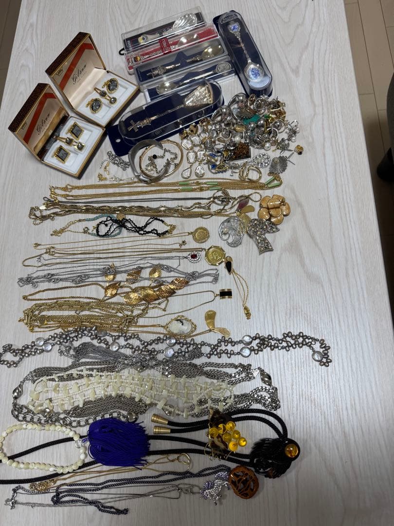 ✨おすすめ✨【大量まとめ売り】 The Z Fold 7 is amazing! However, two people were bothered by XX