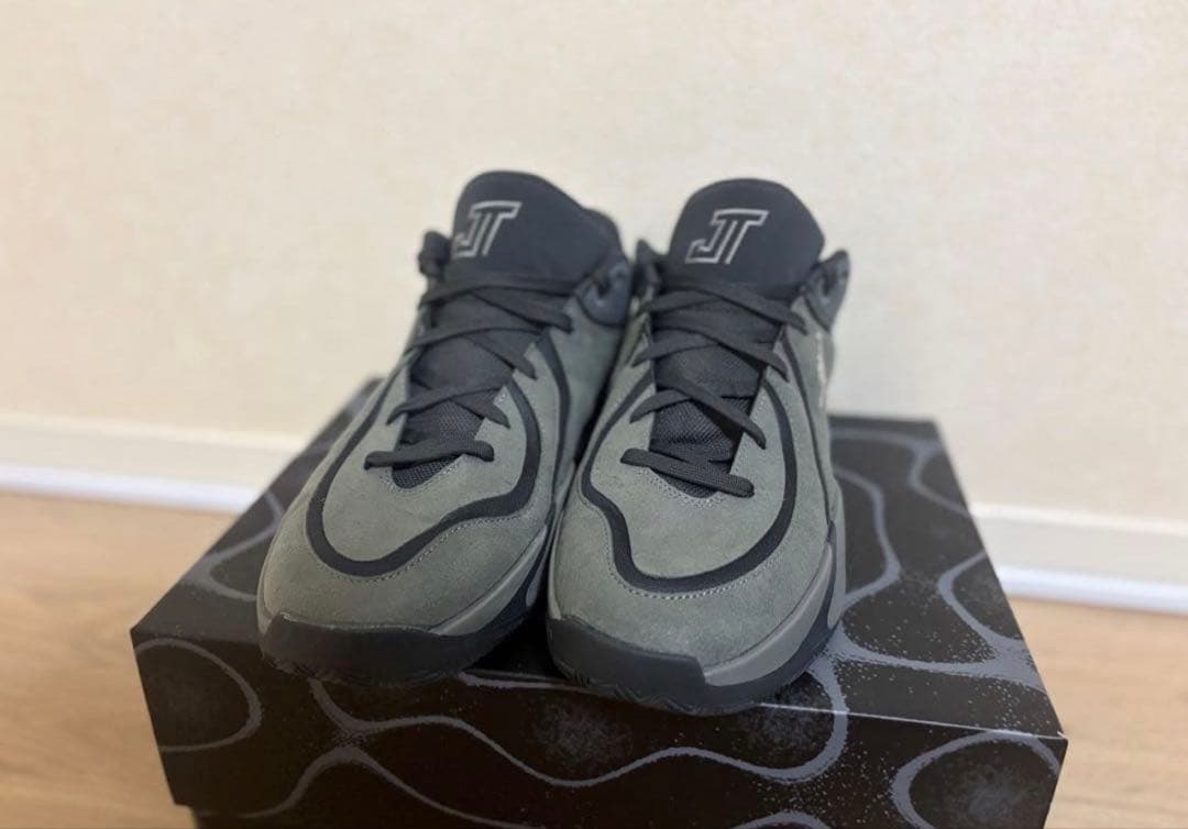 Jordan テイタム 4 スモークグレー バスケットボールシューズ - メルカリ