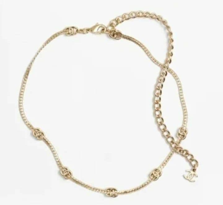 CHANEL CCロゴ メタル チョーカー ネックレス 【ゴールド】 - メルカリ