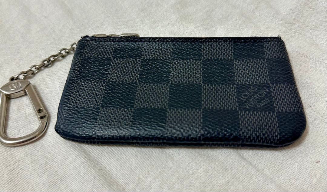 【美品】ルイヴィトン(ダミエ・グラフィット)キーケース ポーチ　ケース カードキーケース ポシェット・クレ ダミエ・グラフィット｜ルイ