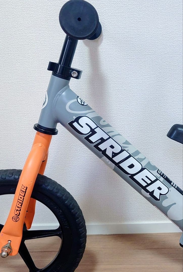 STRIDER〈限定〉神山隆二モデル 12インチ グレー/オレンジ - メルカリ