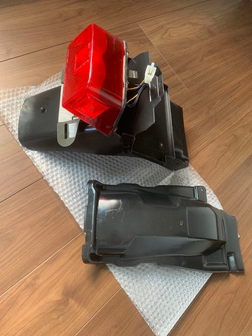 XJ400 純正リアフェンダー テールランプ インナーフェンダーセット