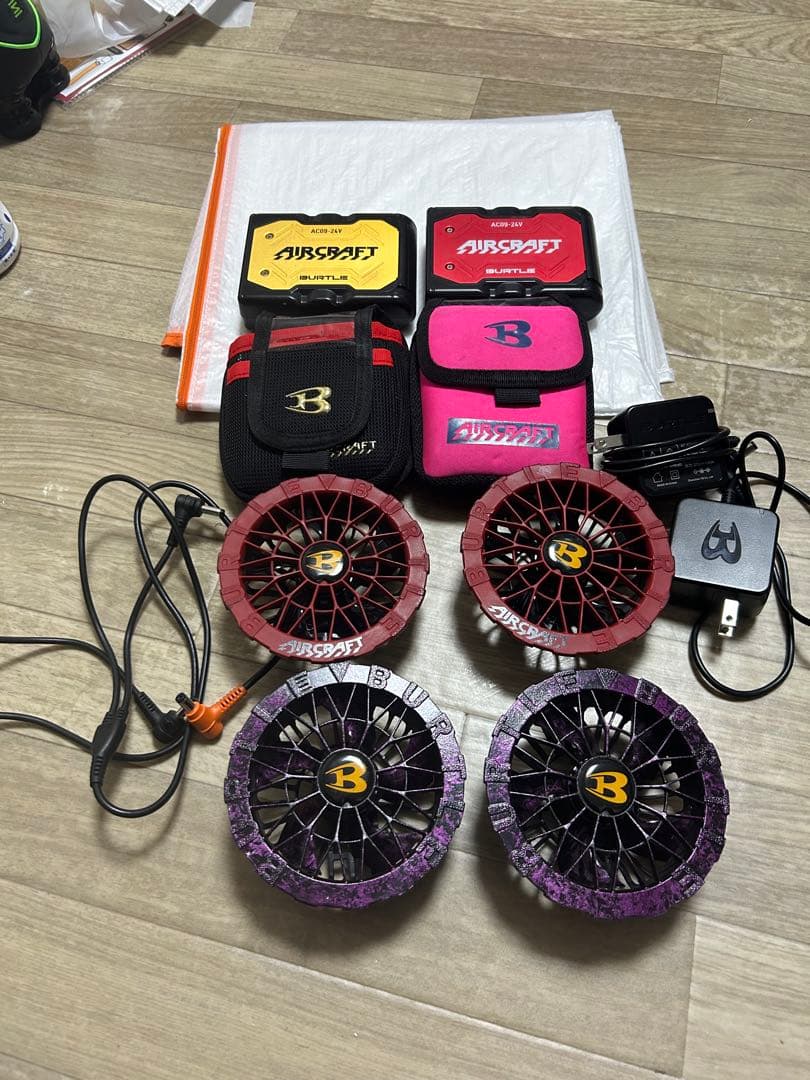 ざ*く様 バートル空調服　AC-0924VとAC09-1ファンとケースセット ざ*く様 バートル空調服 AC-0924VとAC09-1ファンとケースセット