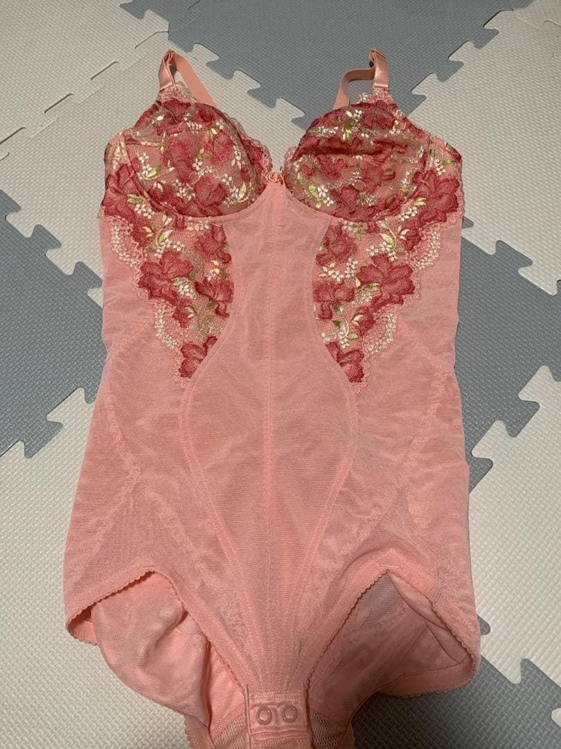 ダイアナ ボディースーツ B90LL - メルカリ