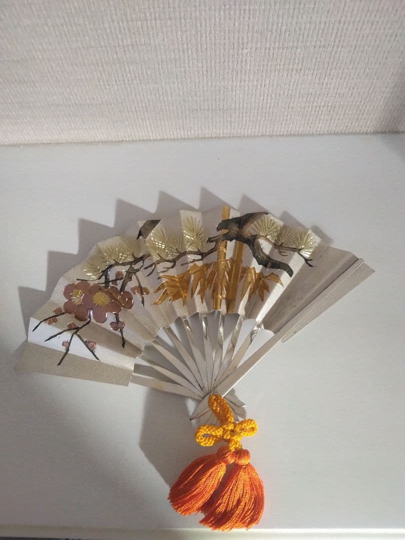 純銀　扇　扇子 　約35g　1枚 純銀 扇 5号(松竹梅) - TAKEHIKO - 武比古 - 日本の伝統工芸・関工芸