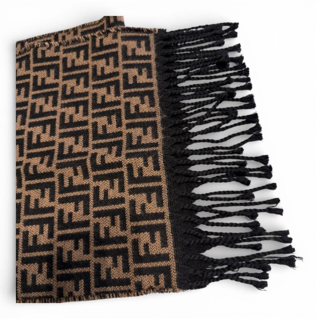 ☆JiJi☆様専用 フェンディ マフラー ズッカ柄 イタリア製 保存袋付き