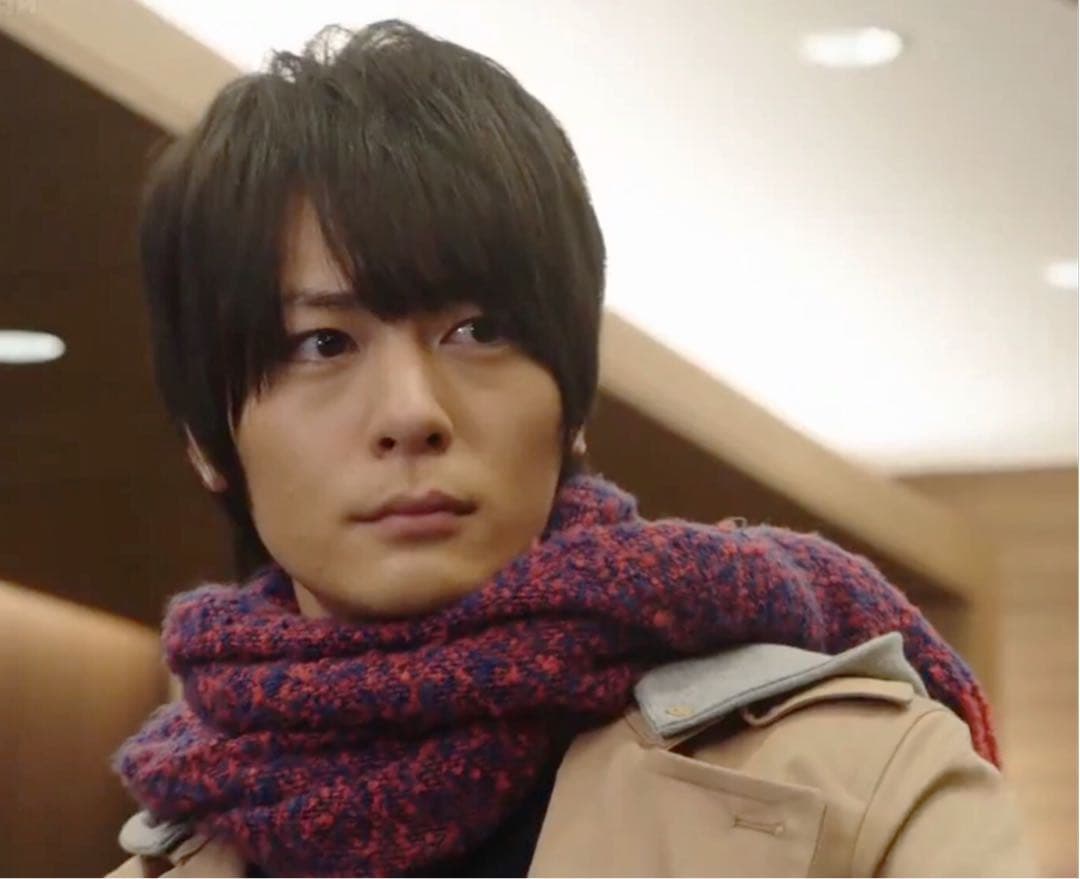 仮面ライダービルド 桐生戦兎 着用 ストール 衣装 - メルカリ