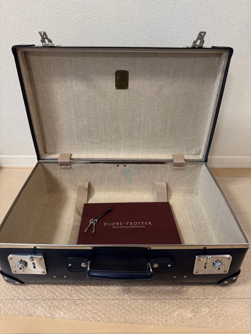 GLOBE-TROTTER ネイビー リメイク品（証明書付き） - メルカリ