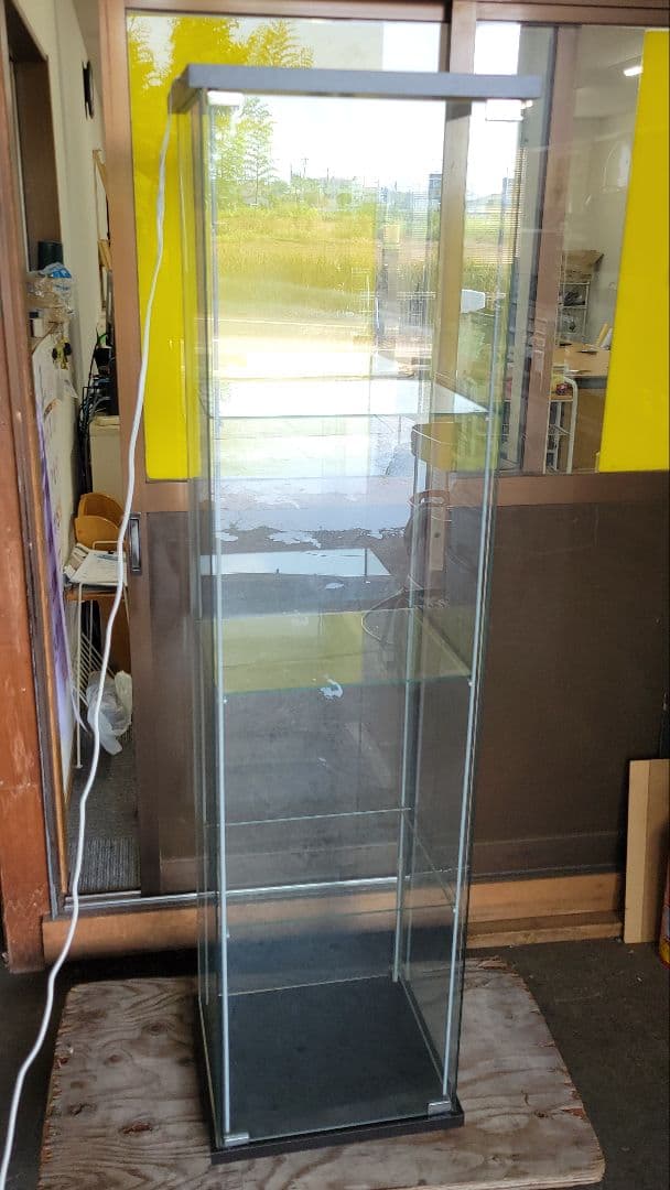 ひかる様専用-引取限定！IKEA DETOLF ガラスショーケース 照明付