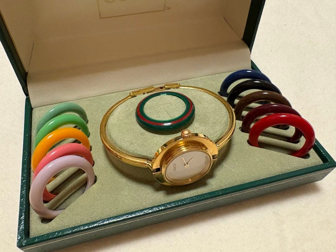 GUCCI ゴールド 腕時計 ベゼル　動作未確認 動作未確認】GUCCI グッチ 腕時計 ウォッチ チェンジベゼル ゴールド