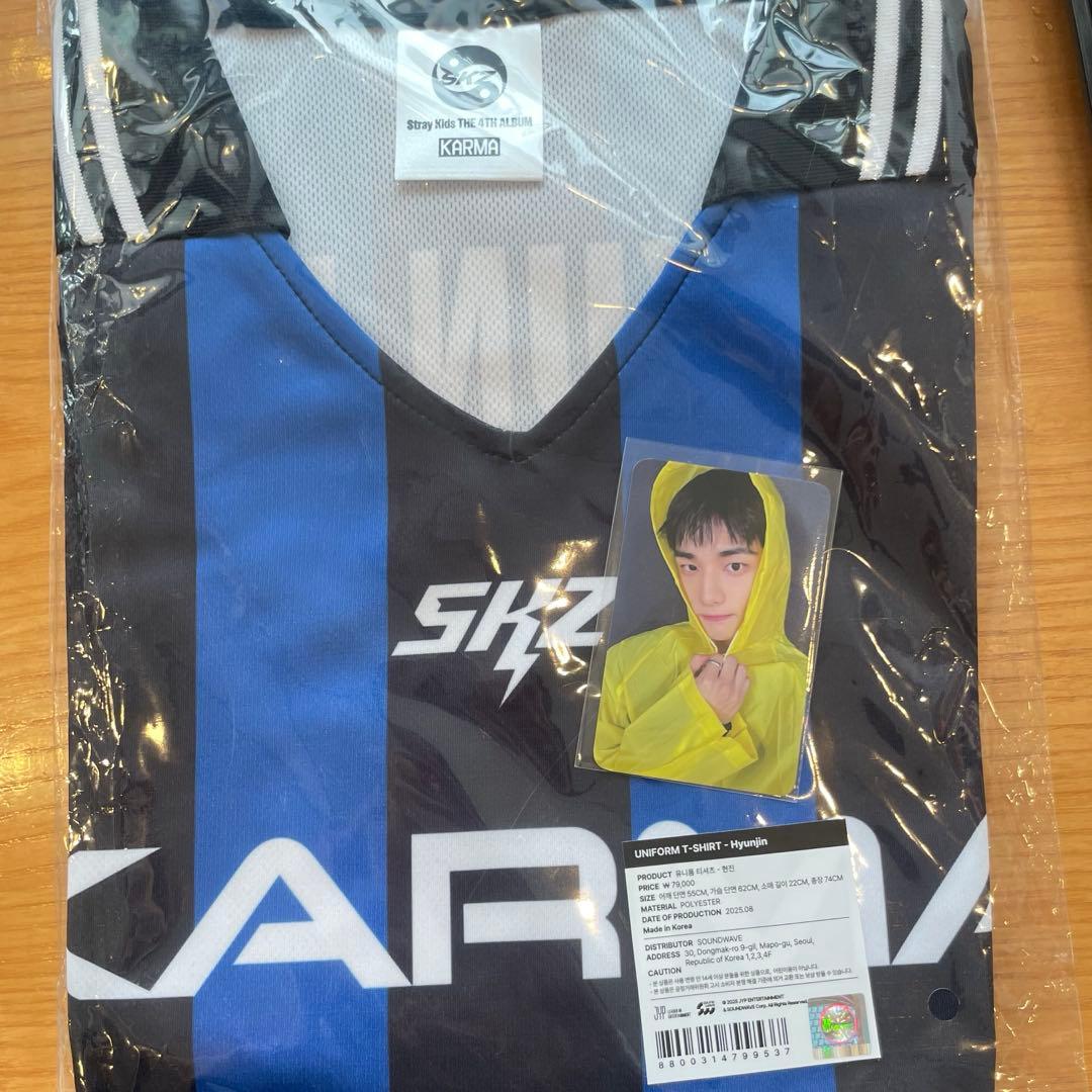 ヒョンジン straykids KARMA ポップアップ スキズ ユニフォーム - メルカリ