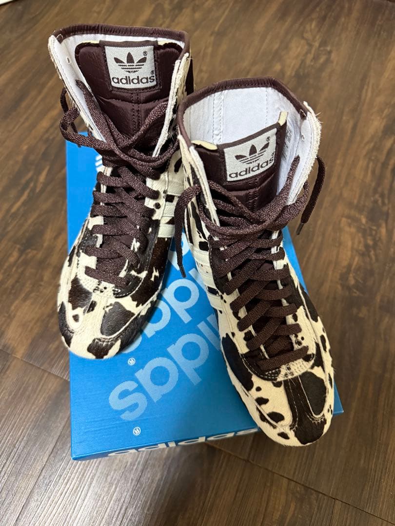 adidas RASANT ミッド / RASANT MID 牛柄スニーカー