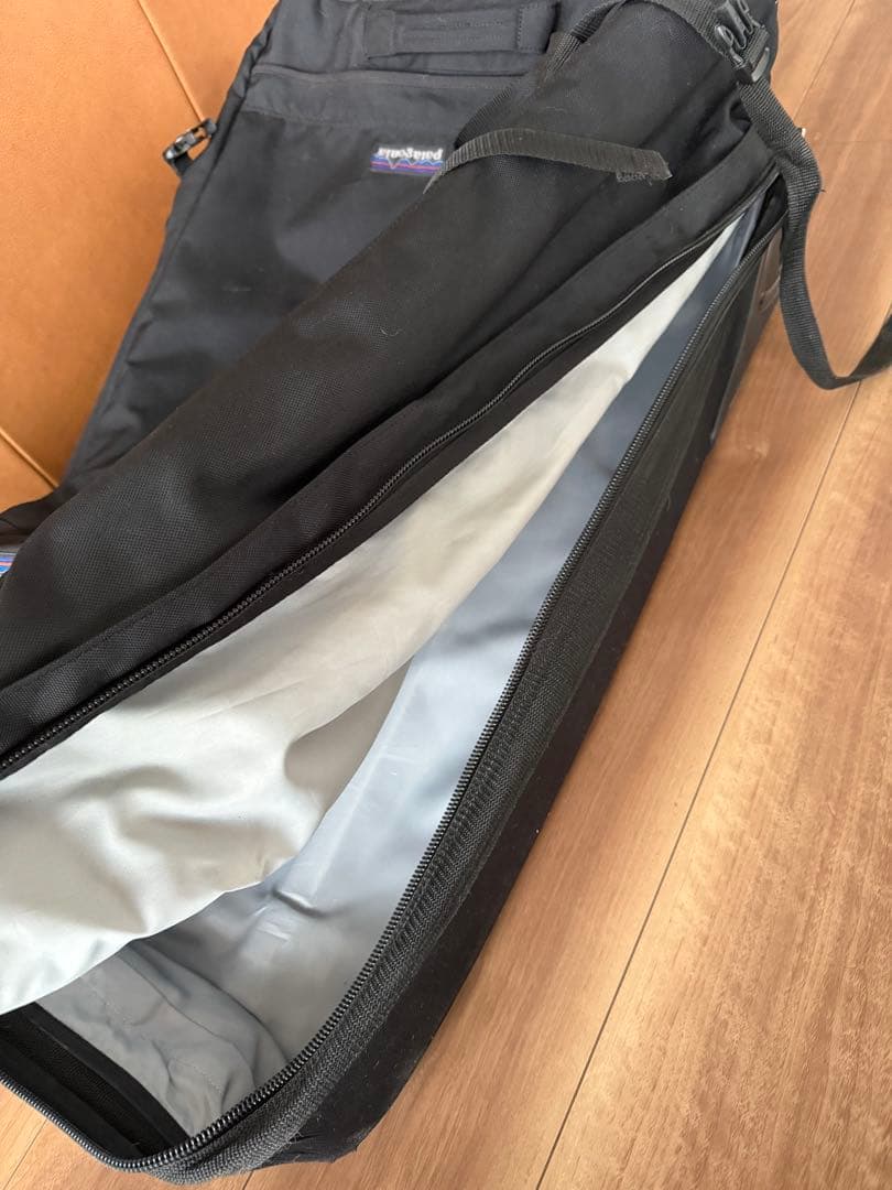 廃盤vintage patagonia freewheeler Max 123L - メルカリ