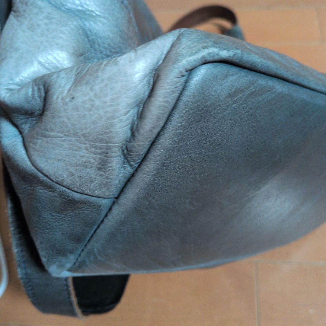 Jas M.B. London ショルダーバッグ 立体エンボス加工 真鍮 - メルカリ