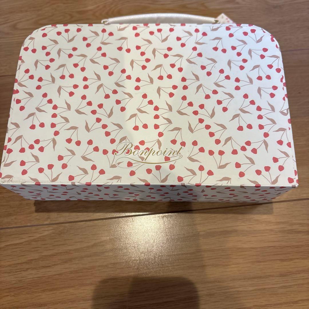 新品未使用タグ付 ボンポワン チェリートランク ぬいぐるみ 香水付