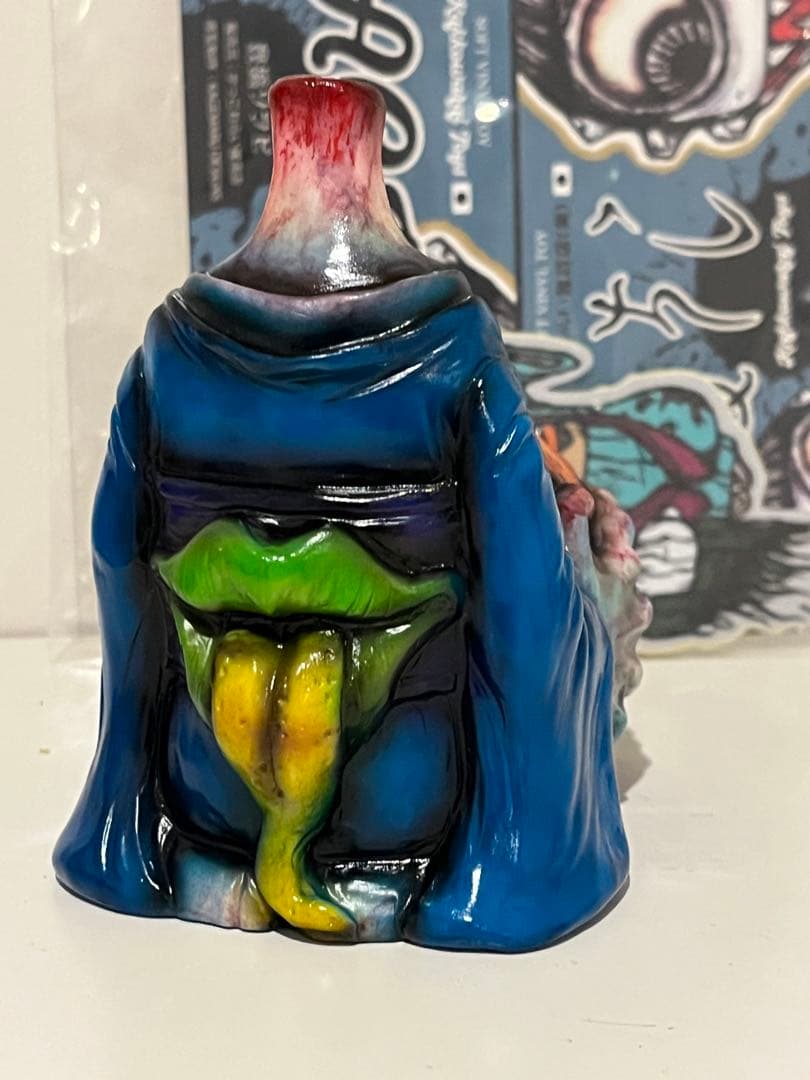 かっこわらい雑貨店 まちこ ソフビ フィギュア 着物 青 髪 オレンジ 血しぶき