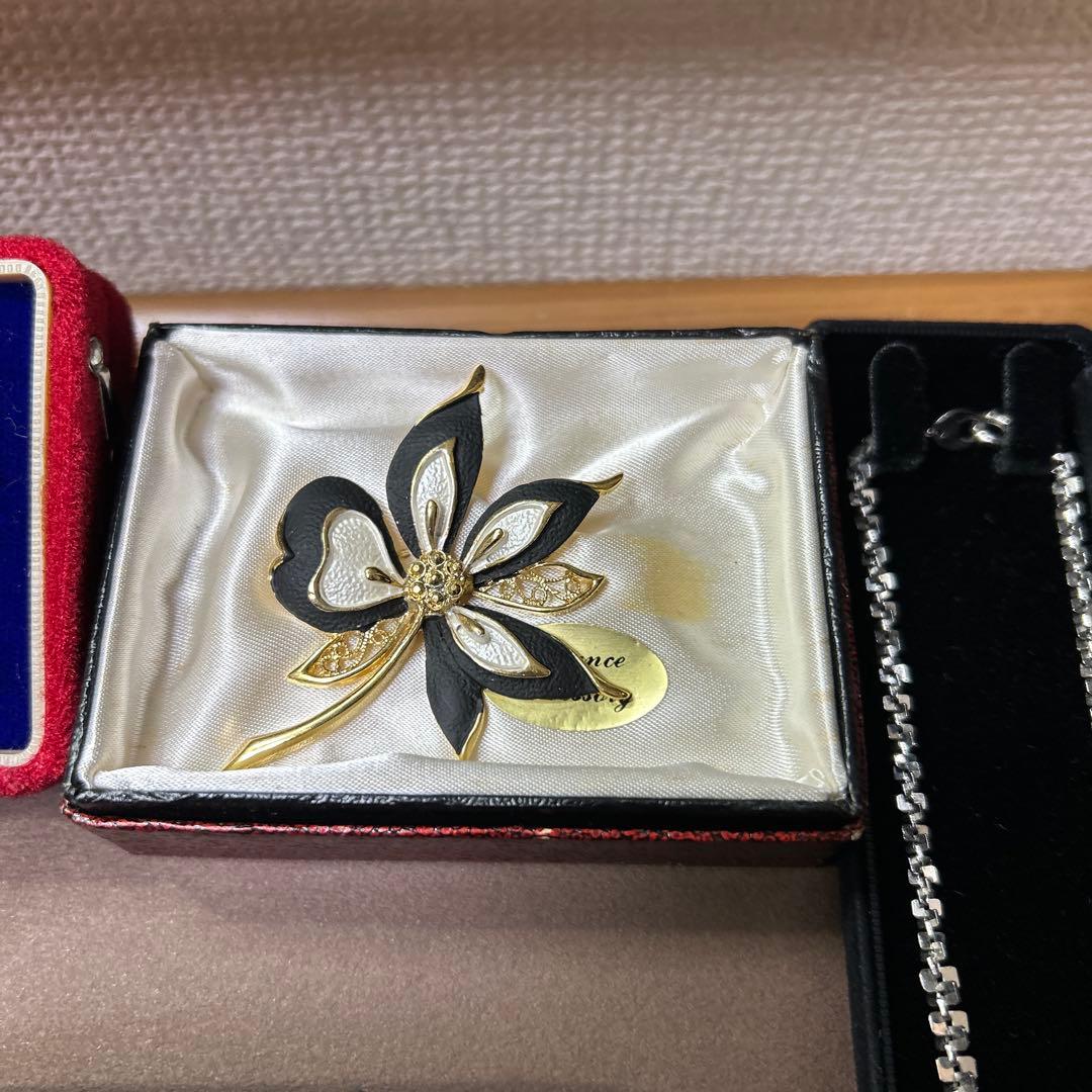 遺品整理・生前整理品】 アクセサリーセット ネックレス ピンネクタイ