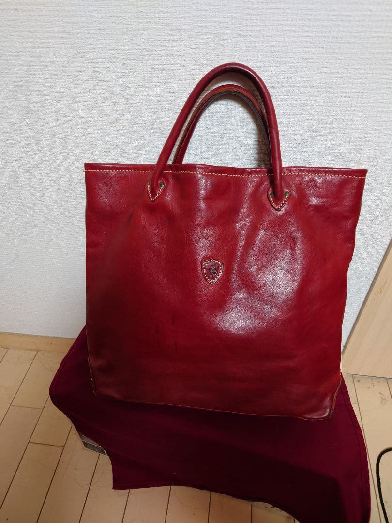 T*A様 フェリージ　オールレザートート　赤 Felisi｜【Felisi/フェリージ】レザー トート 15/50/LD+DS | Rakuten