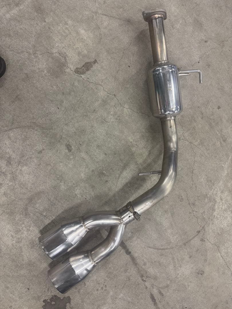 125ハイラックス サイド出し 右出し サクソン マフラー 車検適合