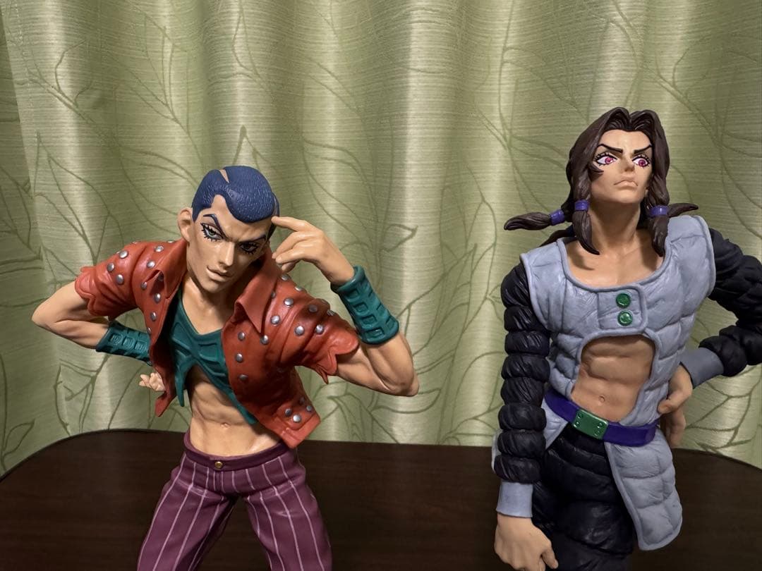 ジョジョ5部一番くじ 7体セット(箱無し)➕オマケ付き - メルカリ