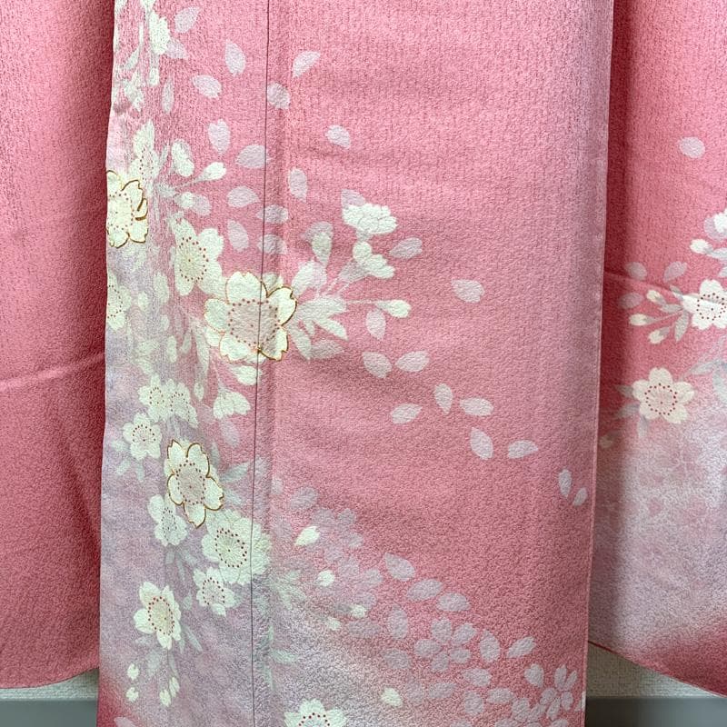 411z38〇振袖 金駒刺繍 地紋 ピンク〇美品 成人式 結婚式 十