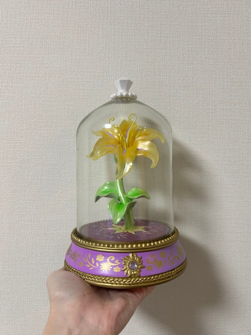 ディズニー ラプンツェル 魔法の花ライト - メルカリ