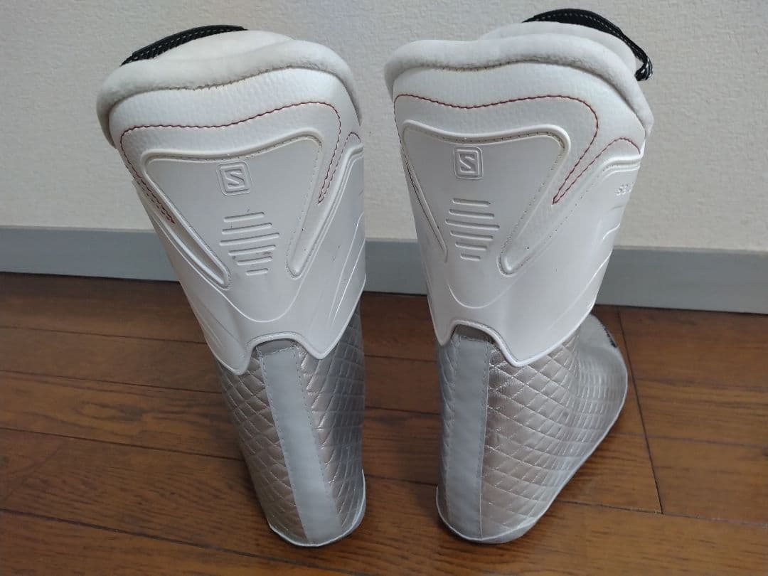 サロモン 女性用スキーブーツ 23.5cm