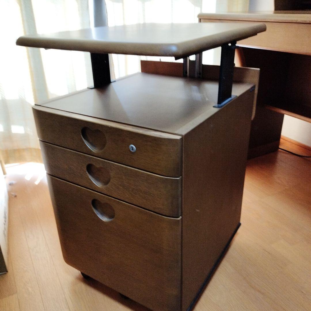 chibikoro様専用】カリモク学習机5点セット：引き出しワゴン - メルカリ