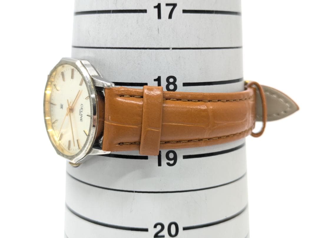 稼働/新品電池 セリーヌ クォーツ レディース 腕時計 ラウンド