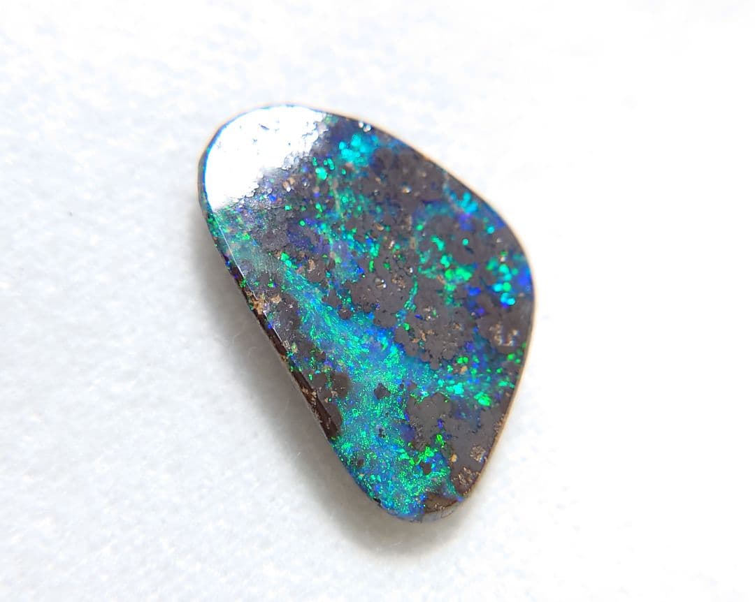 極美品！　ボルダーオパール　5.49ct ルース（LA-5414）