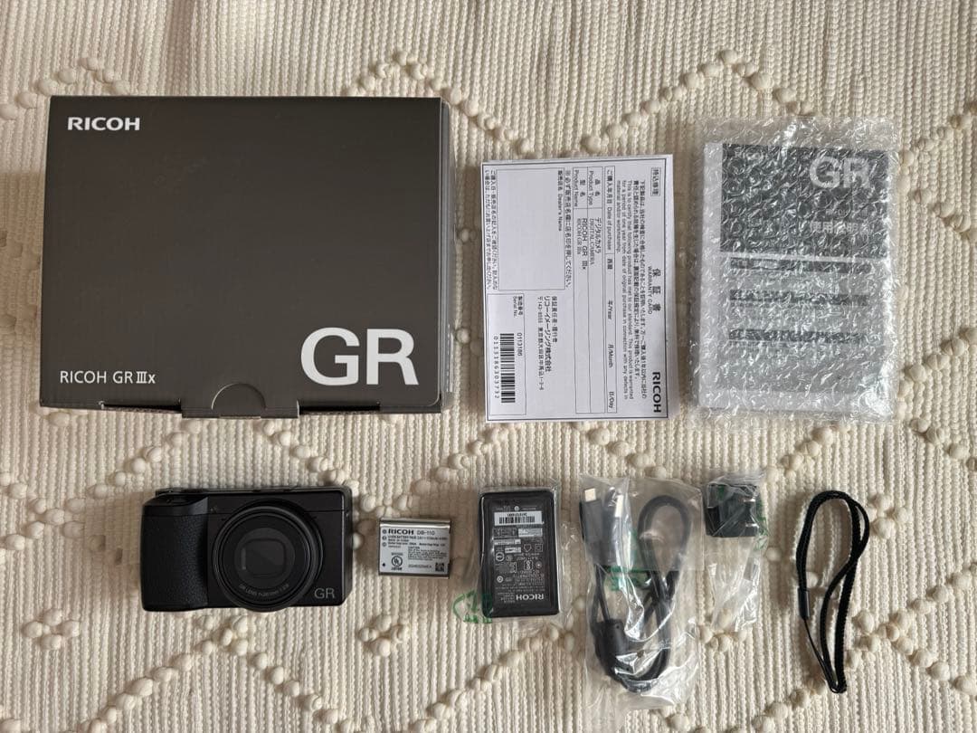 【シャッター数少美品】RICOH GR IIIx 美品 | シャッター数583回] RICOH GR IIIx HDF | コンパクトデジタル