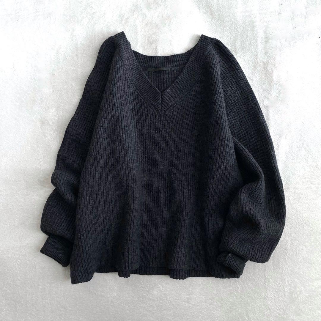 美品✨】AP STUDIO ウール100% Vネックニットプルオーバー 秋冬 - メルカリ