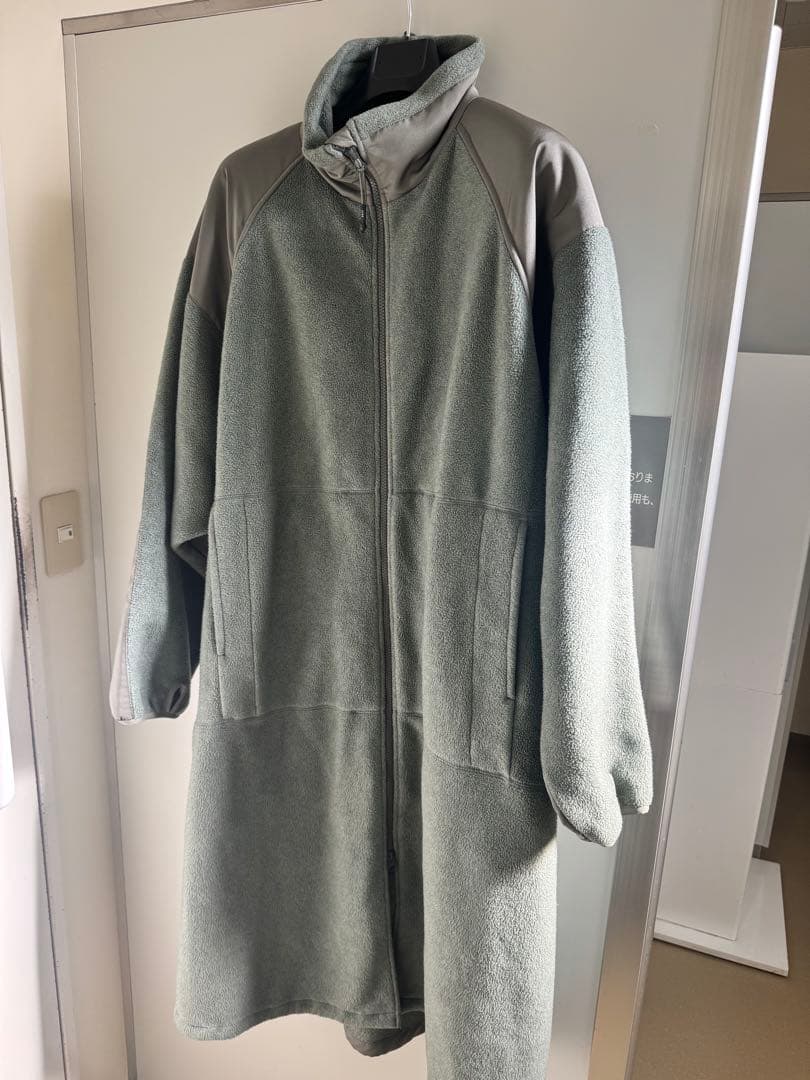 お値下げ中。　HYKE ほぼ新品　フリースコート　タグあり HYKE / ハイク | 2023AW | FLEECE COAT / フリースコート | XL