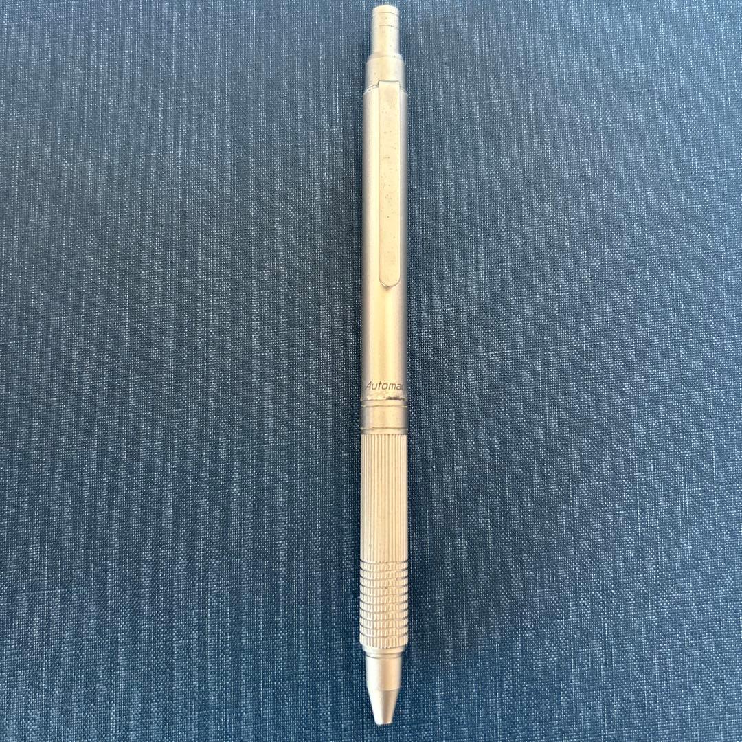 Automac シルバー シャープペンシル 0.5 廃盤 - メルカリ