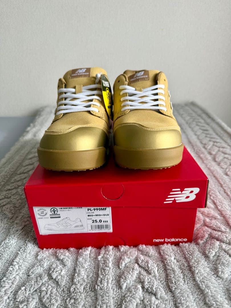 New Balance ゴールド安全靴 25cm - メルカリ