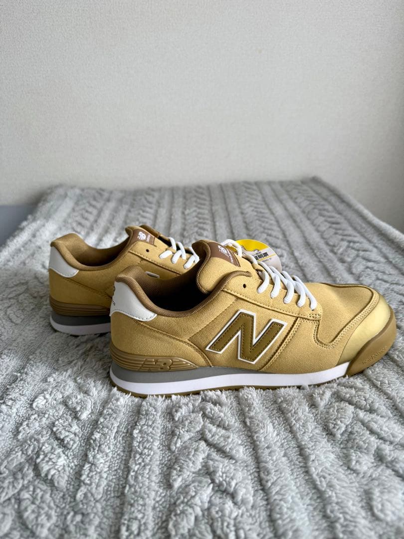New Balance ゴールド安全靴 25cm - メルカリ