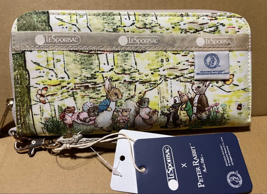 レスポートサック ピーターラビットコラボ 長財布 - メルカリ
