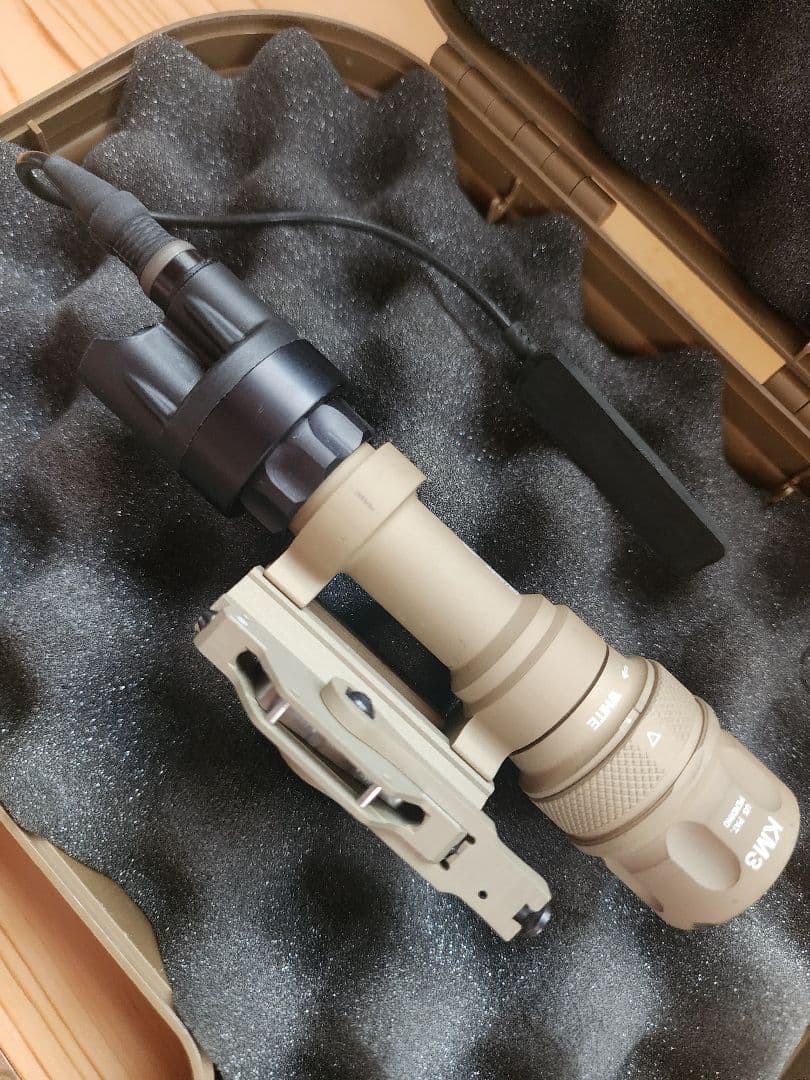 SUREFIRE KM3 実物 s-l1200.jpg