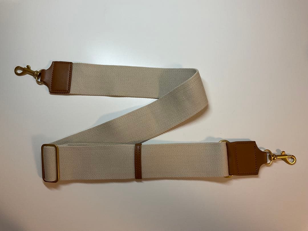 完売品】ZARA ジッパーボストンバッグ（キャメル）