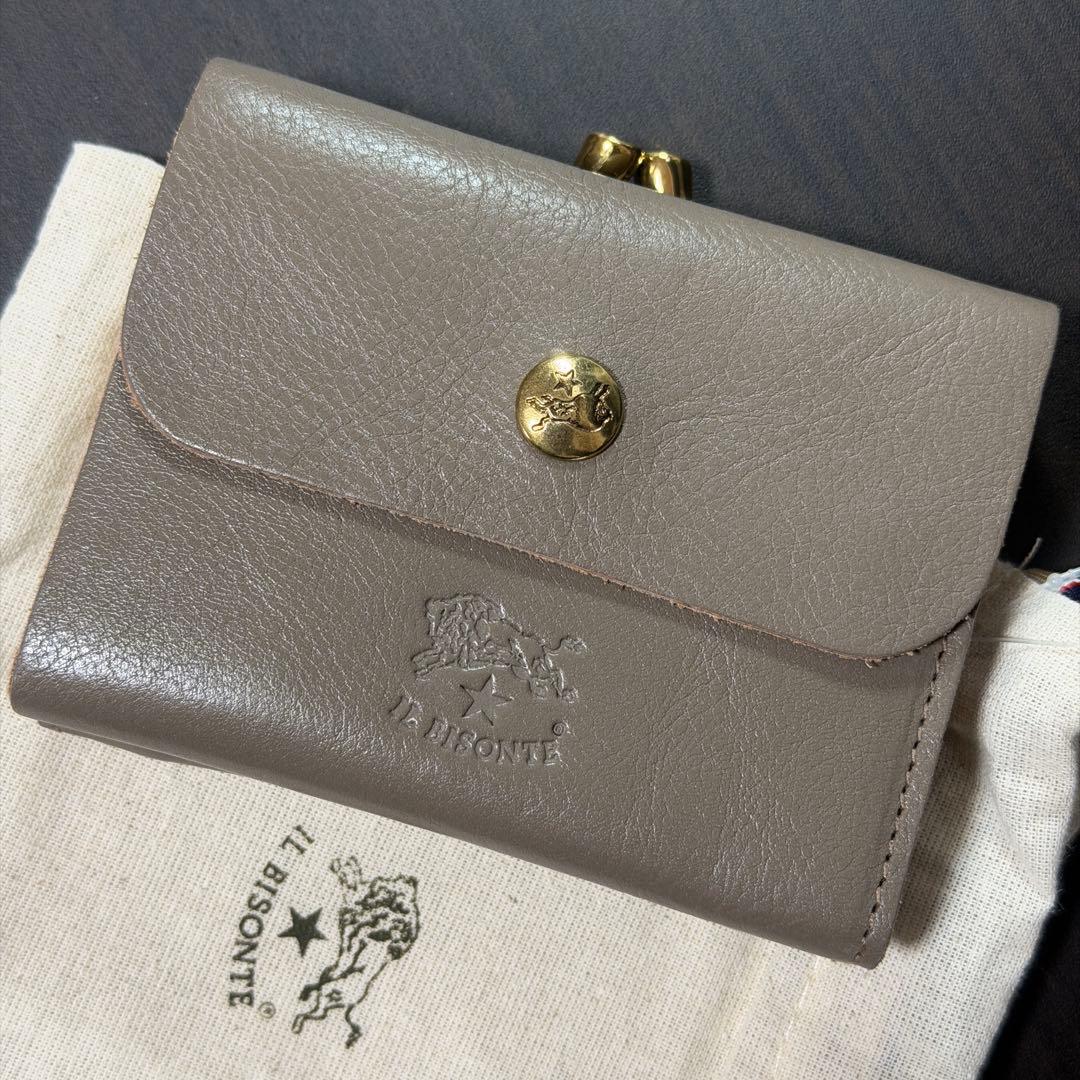 新品未使用】イルビゾンテ 二つ折り がま口 財布 グレー - メルカリ