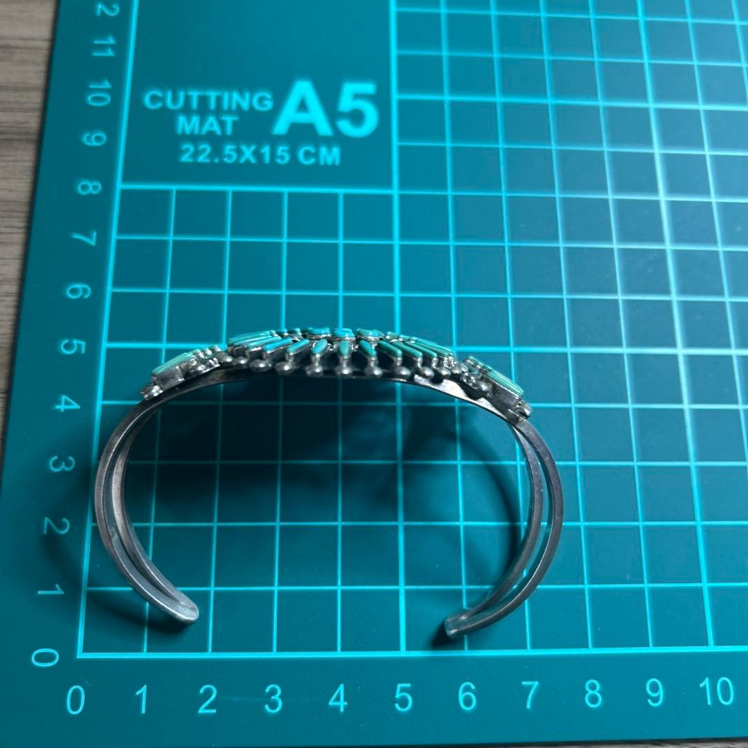 ZUNI族』 ニードルポイント ターコイズ バングル オールドポーン値下げ