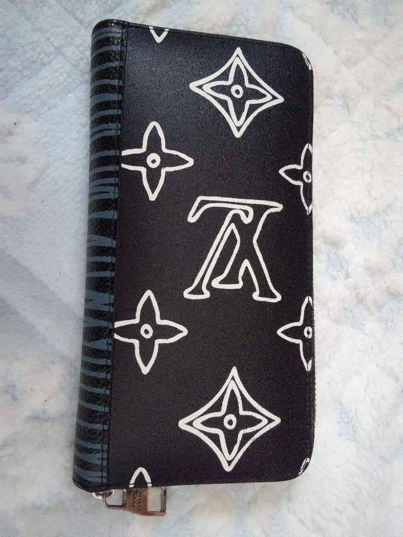 Louis Vuitton モノグラム長財布(非売品ノベルティ)中古 - メルカリ