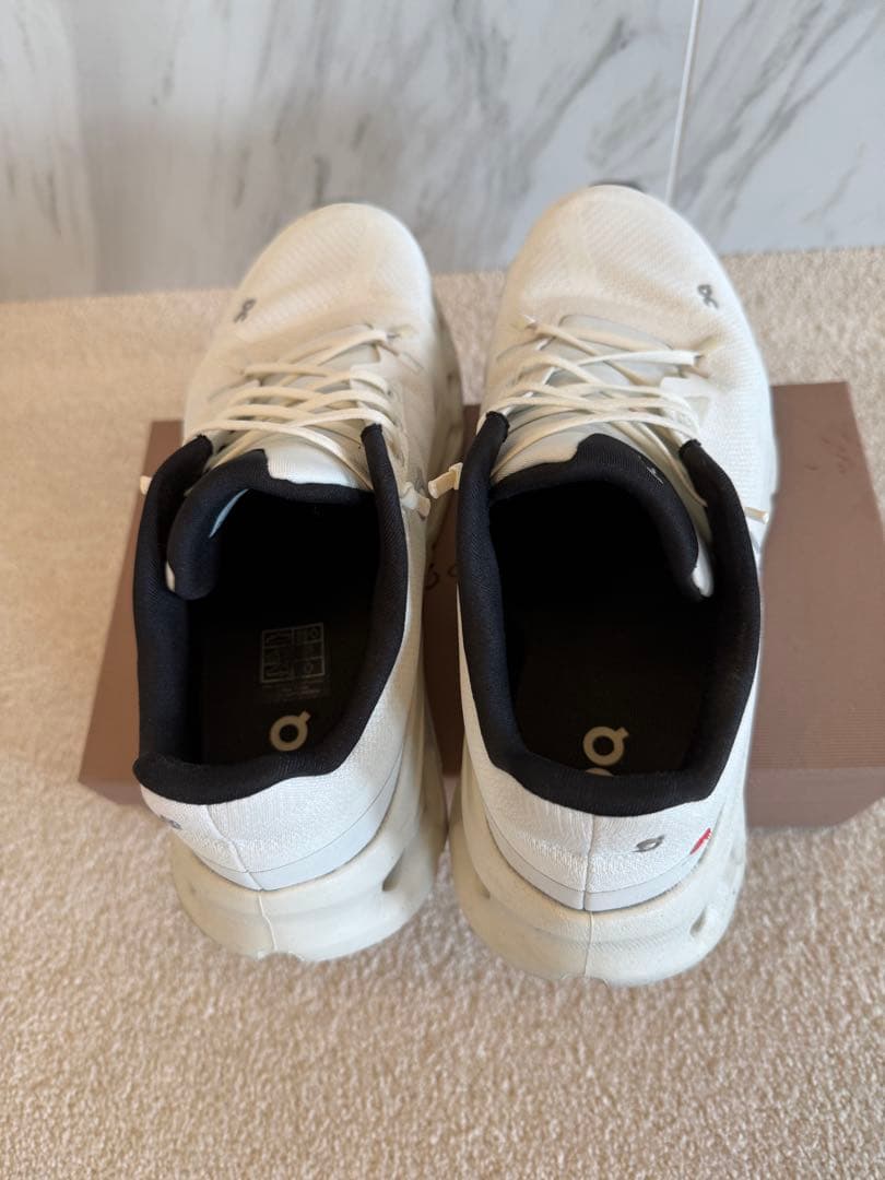 On Cloudtilt 26.5cm オン クラウドティルト スニーカー