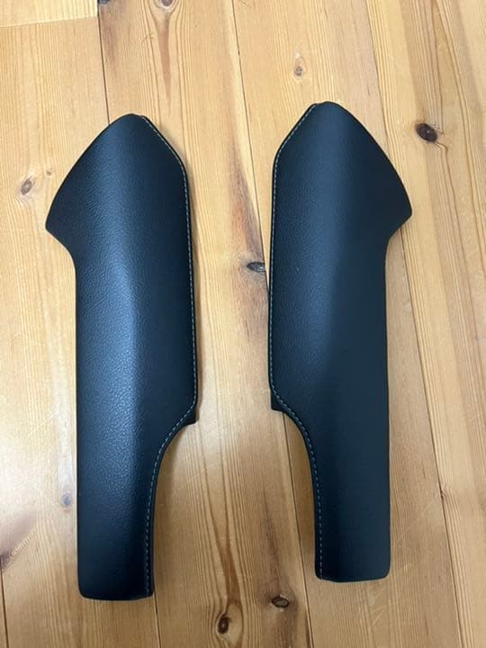 ランドクルーザープラド 150系後期 TXL サイドニーパッド - メルカリ