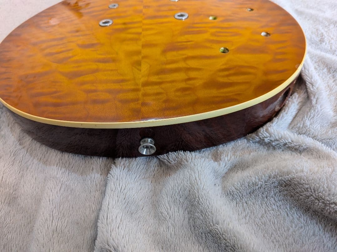 エレキギター ボディ＋ネック ジャンク品 部品取り用（詳細不明